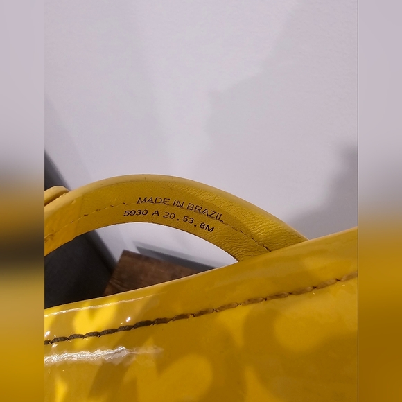 Tory Burch Women's Miller Patent Lemon Rind Sandals Size--8 - Picture 12 of 13